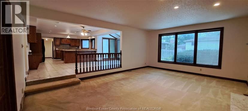 3431 Ancaster Court — photo 7 of 38