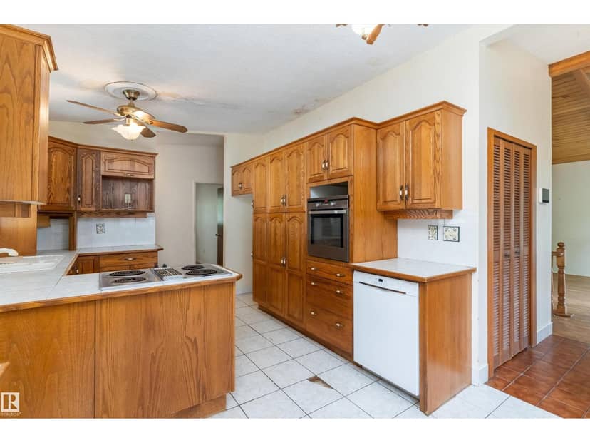 40 Curlew Cr — photo 13 of 40