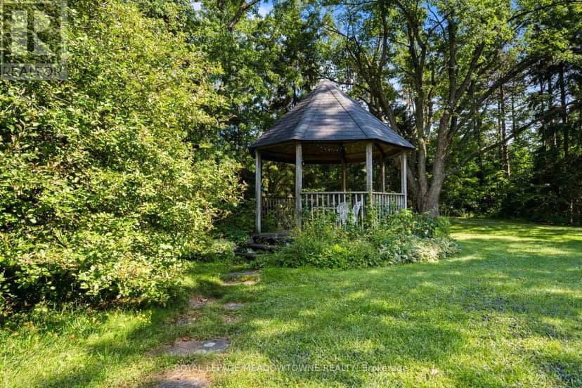 16703 Mississauga Road E — photo 30 of 39
