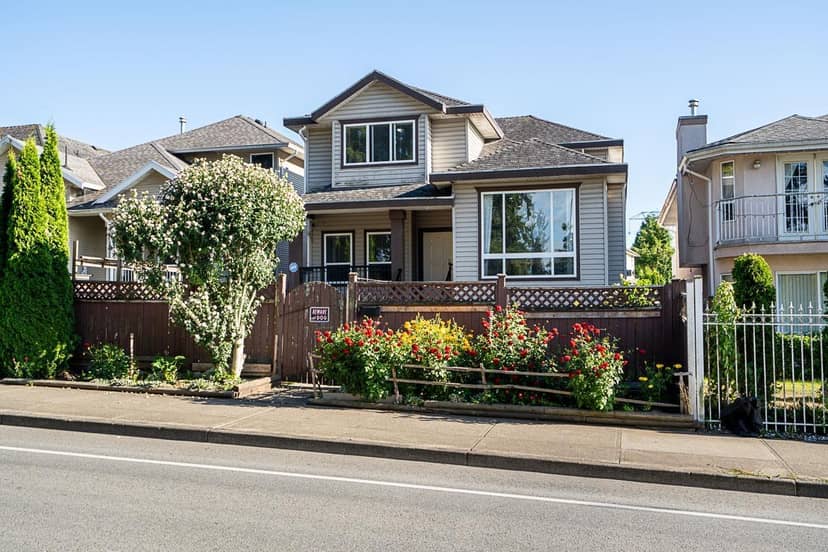 12538 64TH AVENUE, Surrey, photo 2