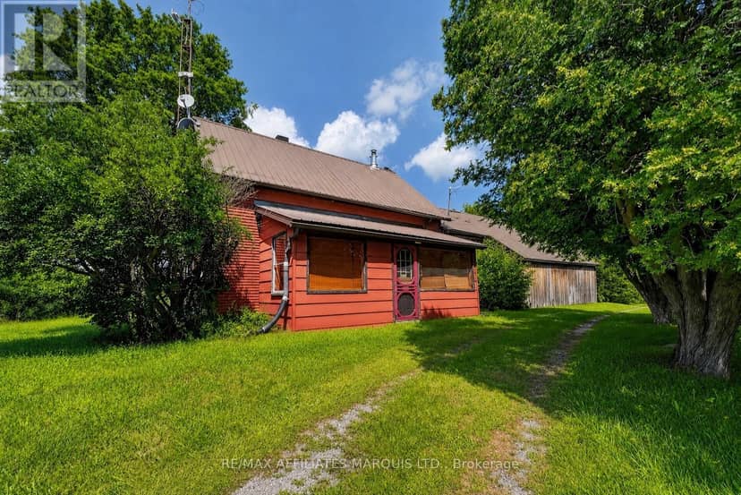 17921 McPhail Road, South Stormont