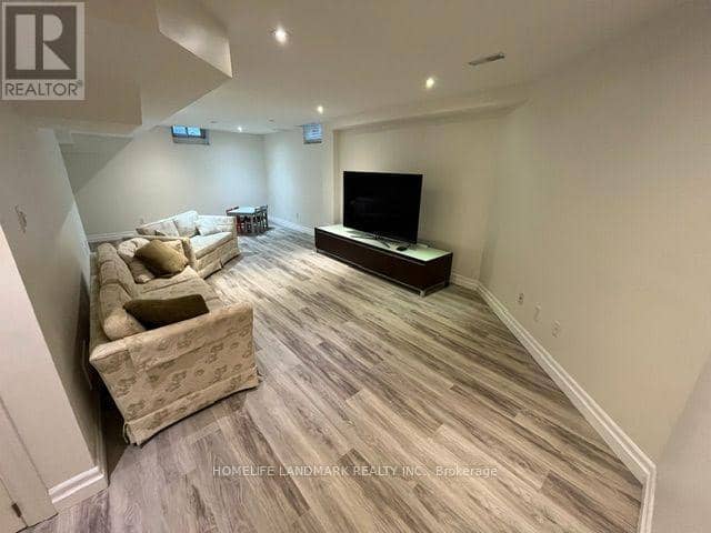 1102 Secretariate Road — photo 28 of 35