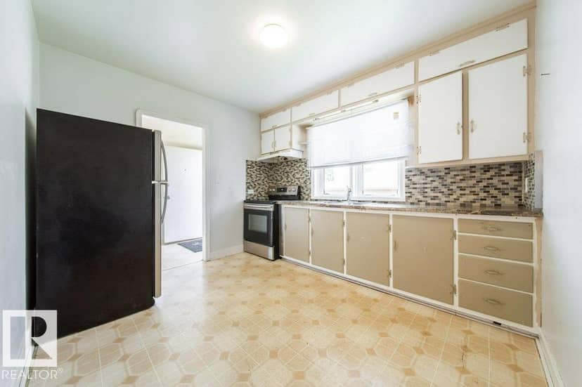7812 128 AV NW, Edmonton, photo 7