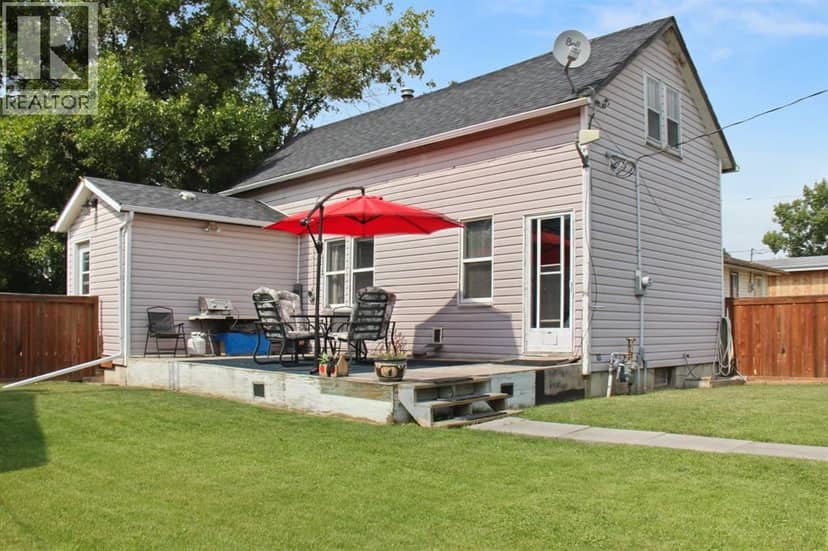 5129 51 Street — photo 32 of 40