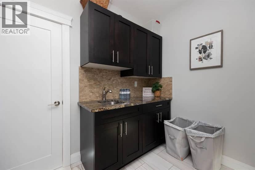 724 Heritage Drive — photo 16 of 38