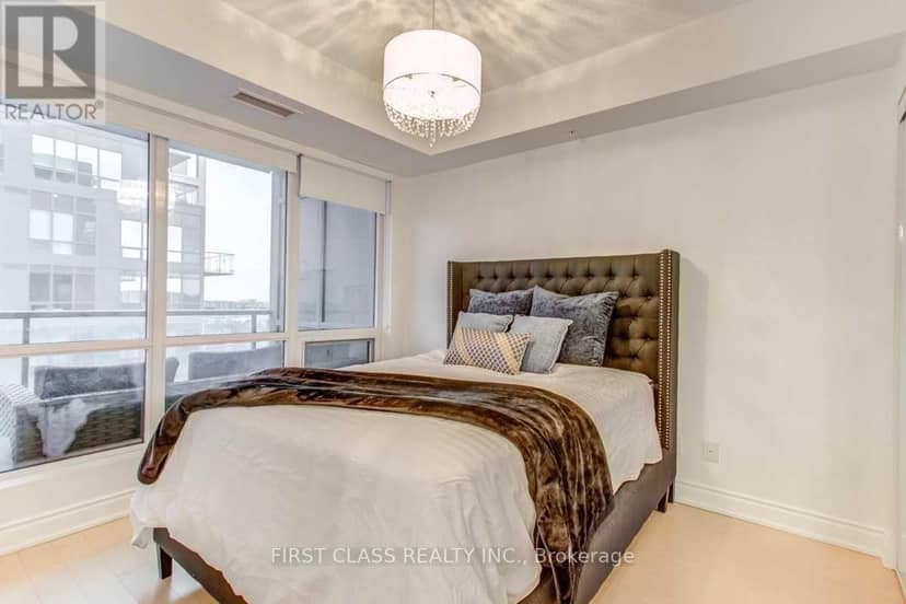 1509 - 9090 Yonge Street — photo 11 of 19