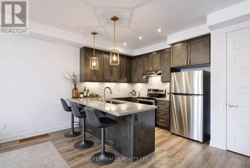 1587 Moira Crescent — photo 11 of 31