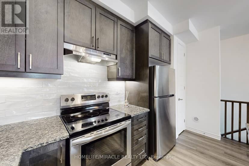 1587 Moira Crescent — photo 14 of 31