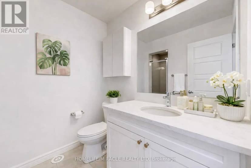 1587 Moira Crescent — photo 21 of 31