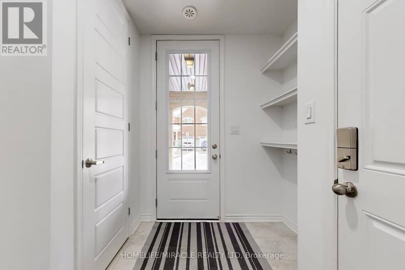 1587 Moira Crescent, Milton, photo 4