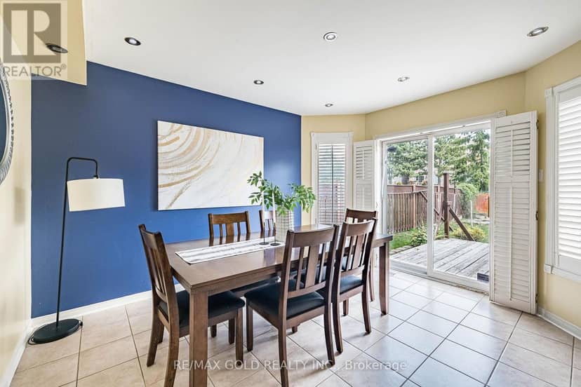 48 Redfinch Way — photo 15 of 33