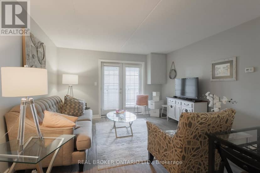 218 - 2040 Cleaver Avenue — photo 2 of 30