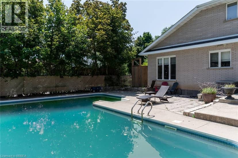 267 MEMORIAL Drive, Brantford, photo 4
