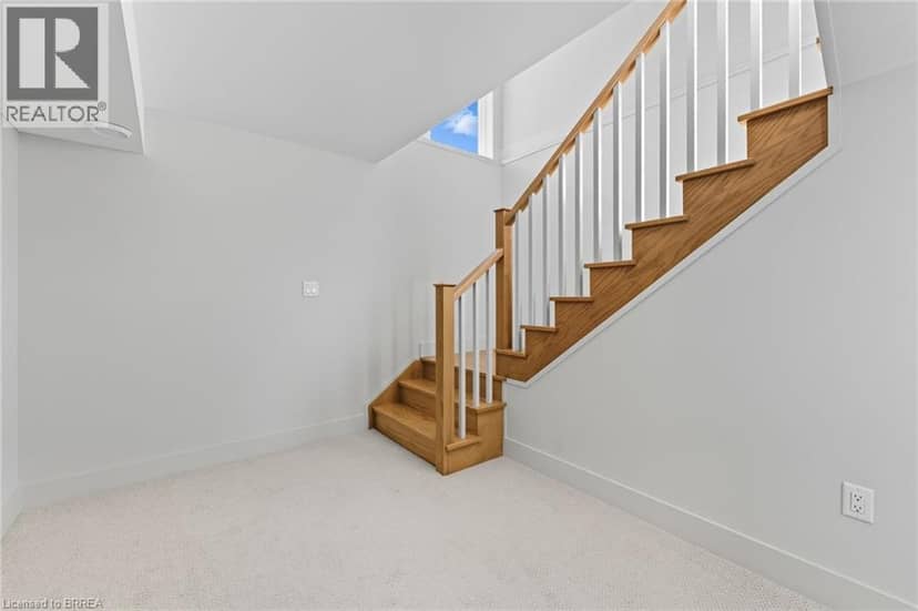 141 PARKSIDE Drive — photo 34 of 40