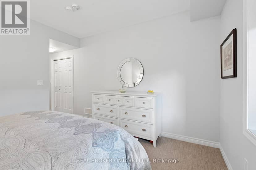 14 Chestnut Drive — photo 31 of 40