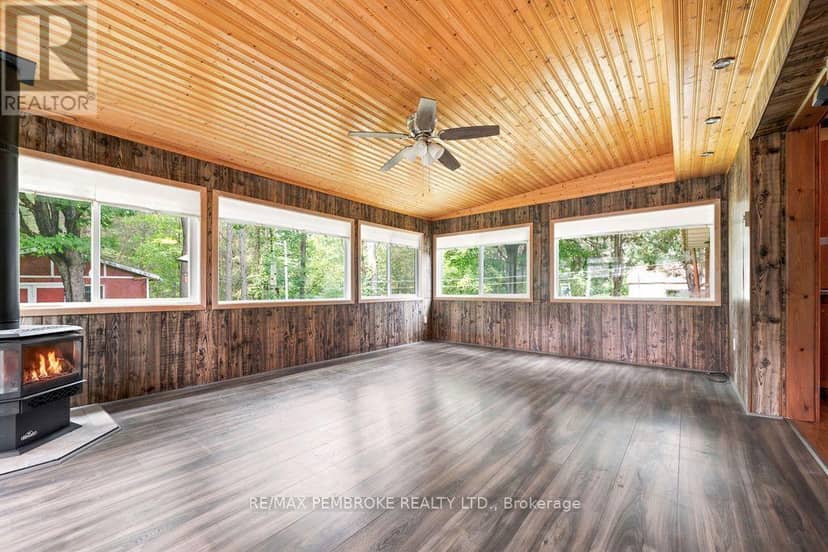 20 Meadowbrook Drive — photo 19 of 40