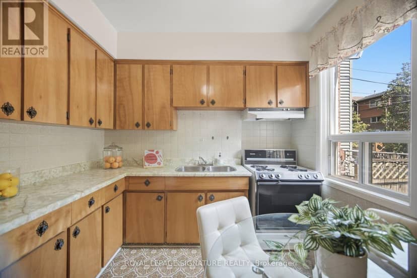 43 Marchmount Road — photo 20 of 40