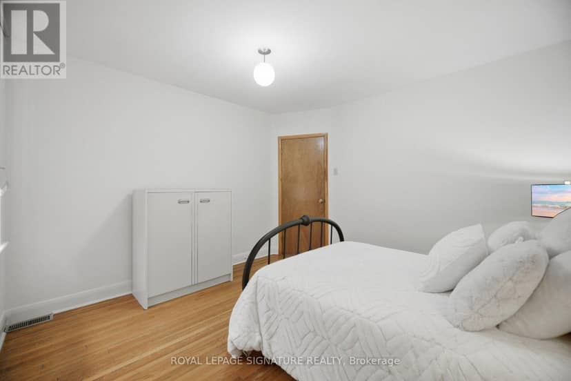 43 Marchmount Road — photo 25 of 40
