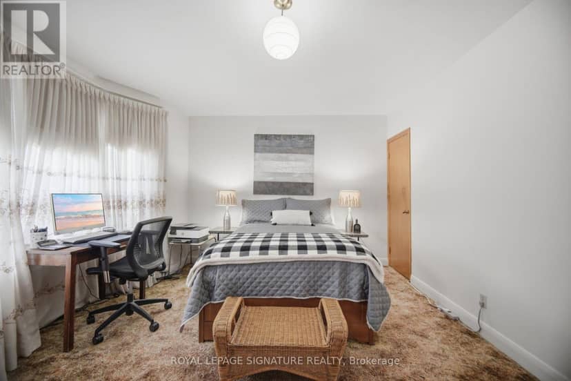 43 Marchmount Road — photo 27 of 40