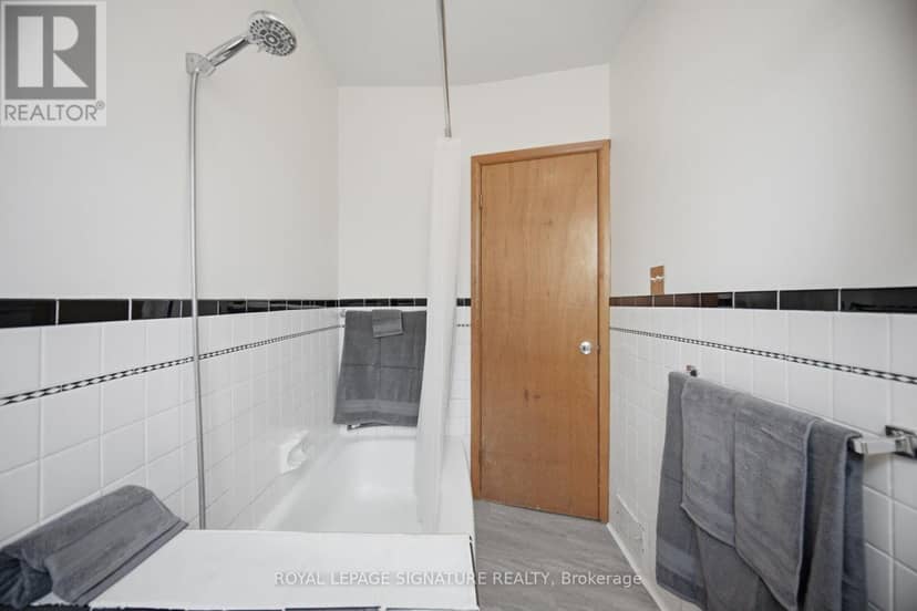 43 Marchmount Road — photo 31 of 40