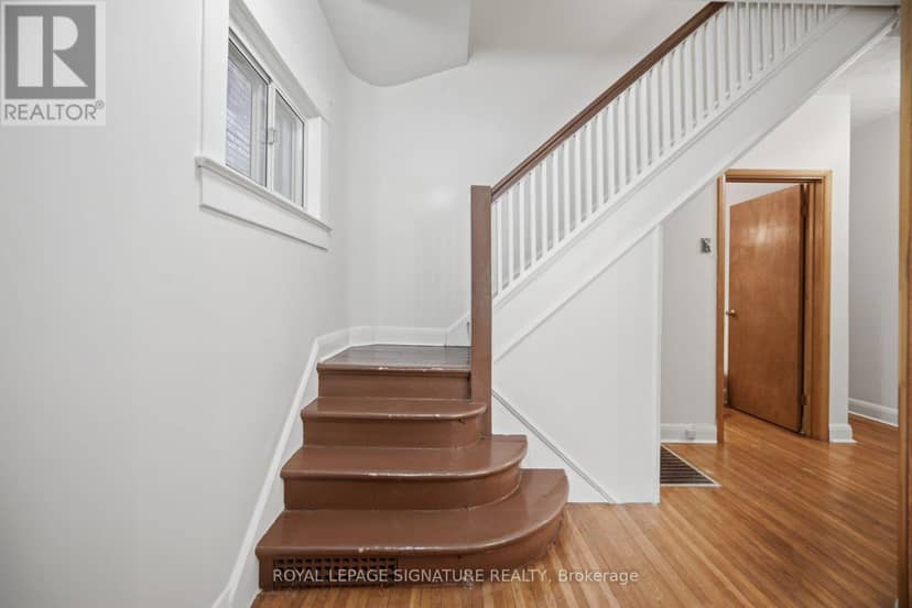 43 Marchmount Road — photo 9 of 40