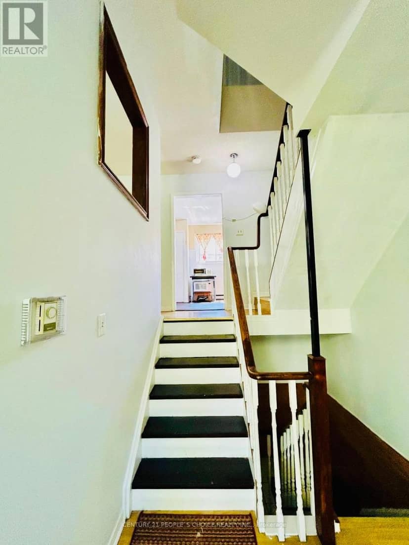 25 McCallum Court, Brampton, photo 6