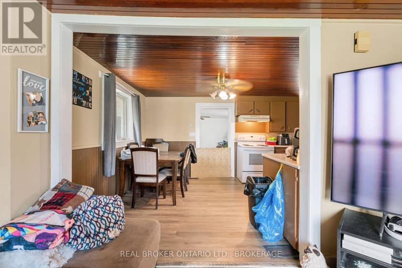 15631 Manning Road — photo 9 of 29