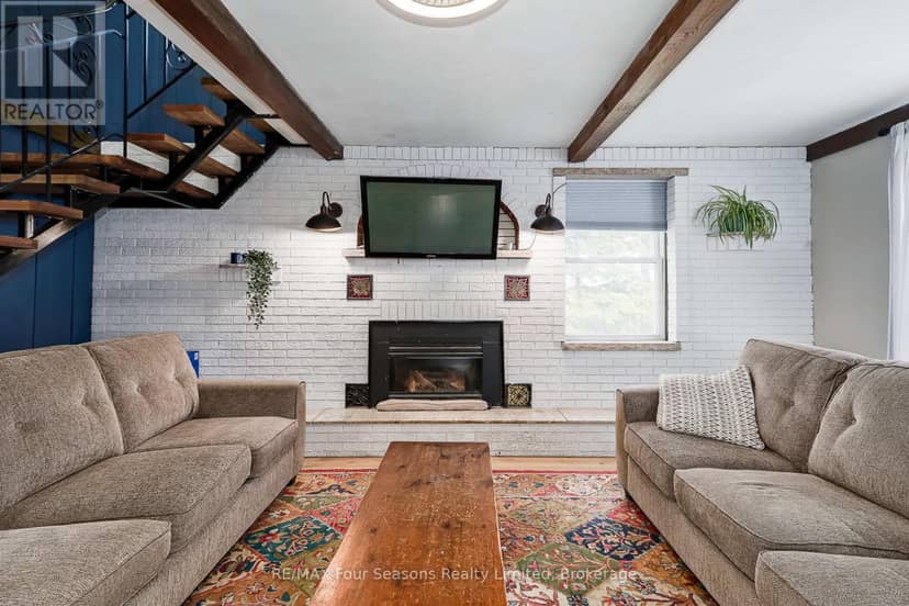 5803 26 Highway — photo 18 of 40