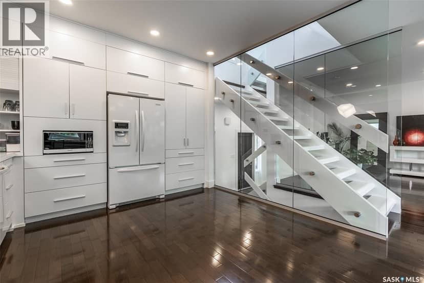 1150 Spadina CRESCENT E — photo 15 of 40