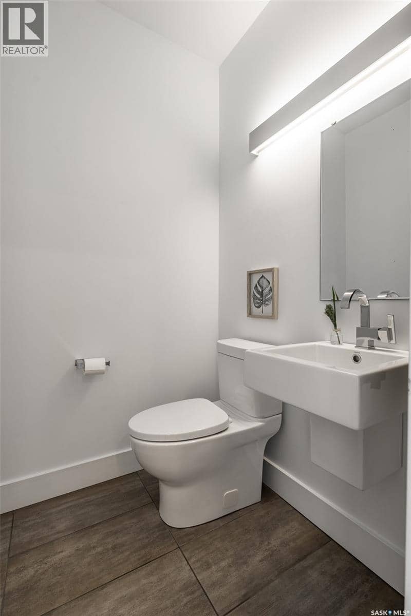 1150 Spadina CRESCENT E — photo 20 of 40