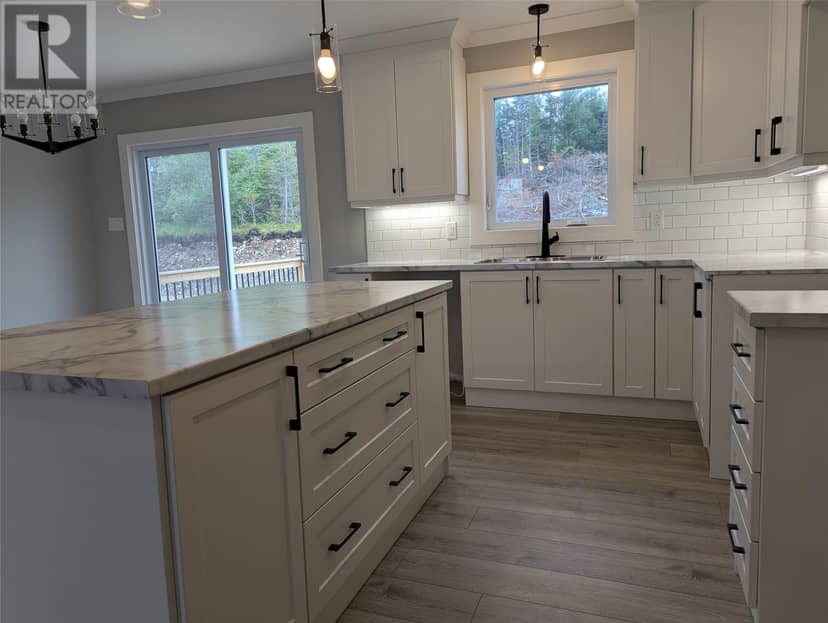 45 Swansea Street — photo 4 of 14