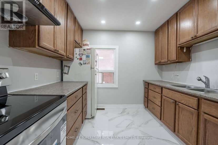 4550 Homewood Avenue — photo 13 of 22