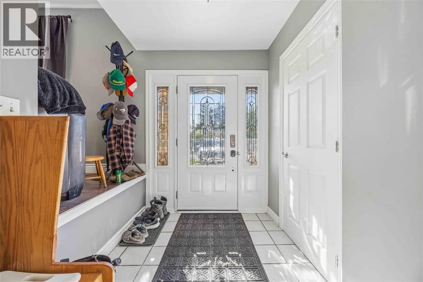 309 Edgewood STREET — photo 4 of 28