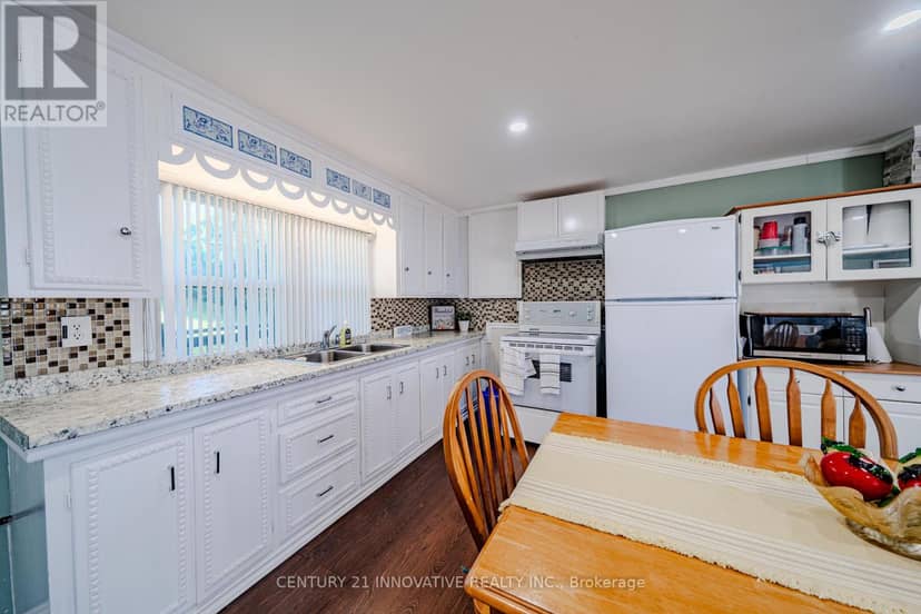 73 Loon Street — photo 22 of 40