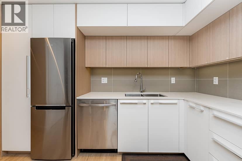 512 9888 UNIVERSITY CRESCENT, Burnaby, photo 5