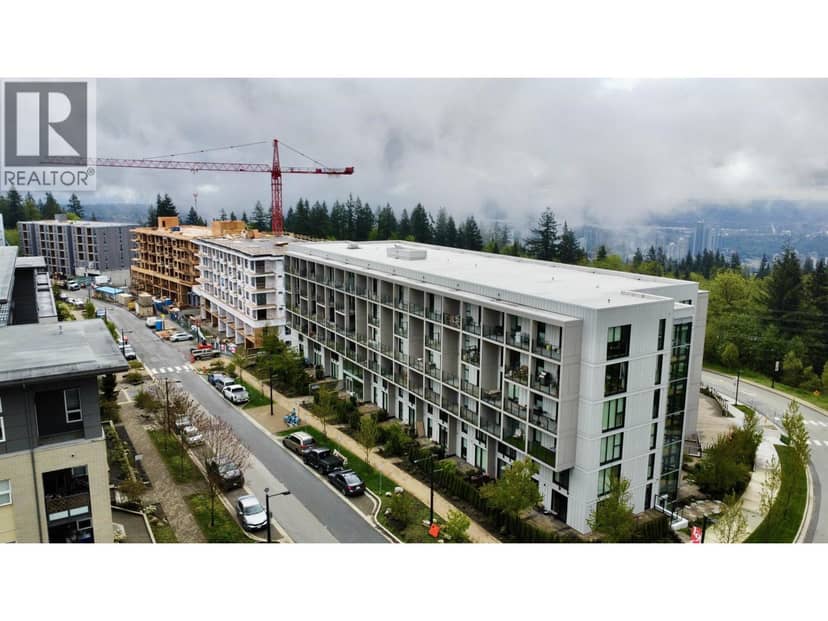 512 9888 UNIVERSITY CRESCENT, Burnaby