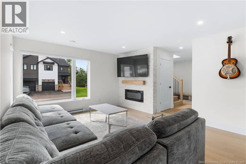 155 Herman Street — photo 8 of 27