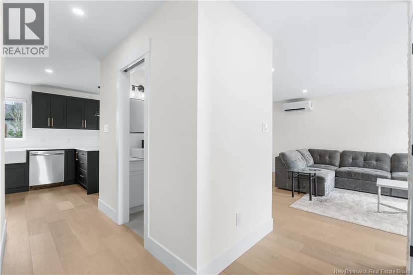 155 Herman Street — photo 7 of 27