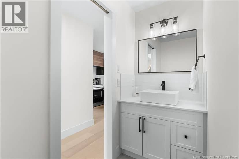 155 Herman Street — photo 17 of 27