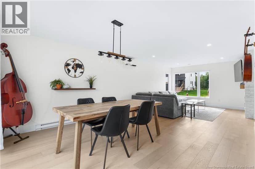 153 Herman Street — photo 11 of 27