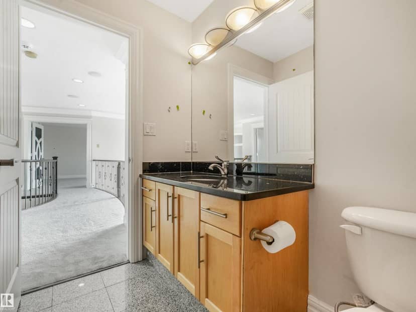 22 Shores Dr — photo 30 of 40
