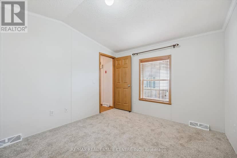 21 Trillium Beach Drive — photo 18 of 28