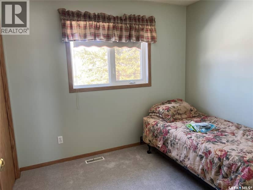 Serhan Acreage — photo 14 of 40