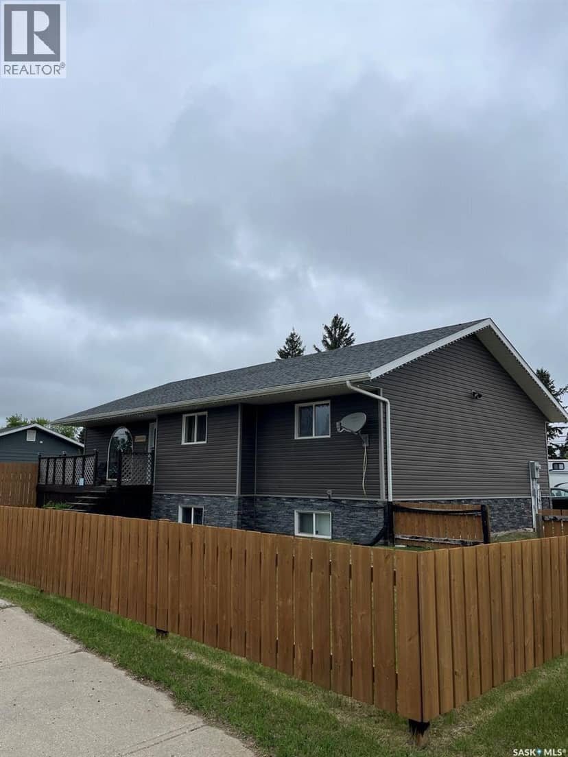 401 6th AVENUE W, Nipawin