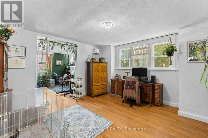 229 Cecelia Street — photo 11 of 31