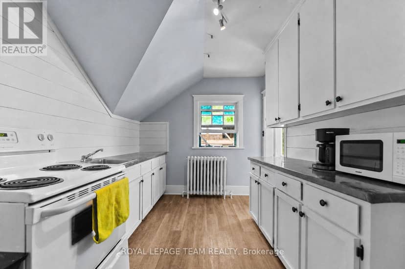229 Cecelia Street — photo 17 of 31