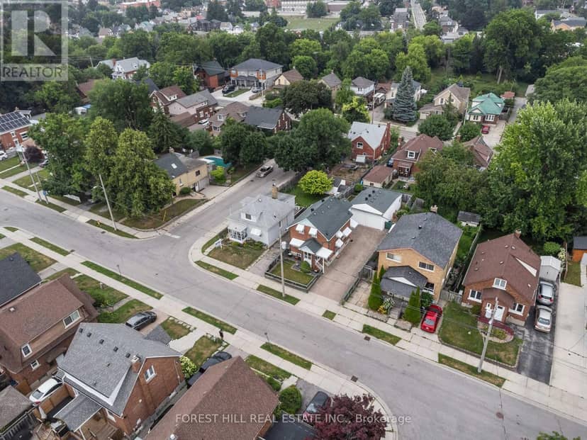 188 Wentworth Avenue — photo 35 of 37