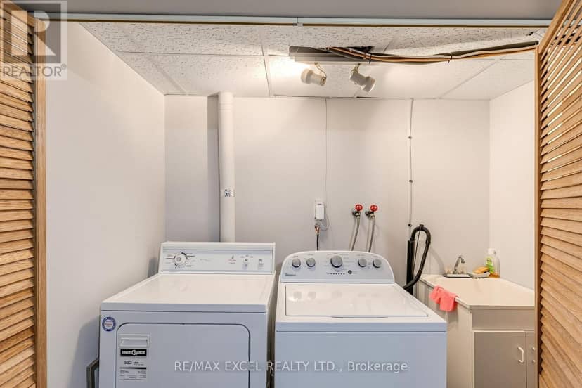 62 Ardgowan Crescent — photo 39 of 40