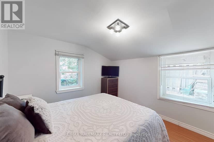 178 Barrie Street — photo 21 of 40
