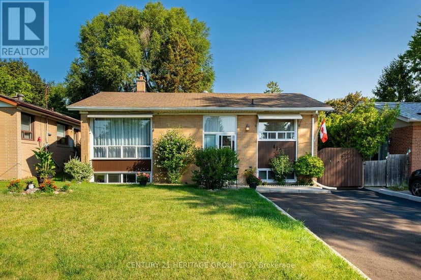 417 Paliser Crescent S — photo 1 of 40